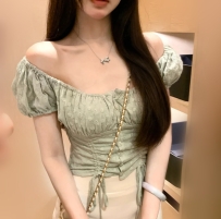 粥粥  163 45 D 24歲   辣台妹 臉蛋漂亮  很敏感 口技好