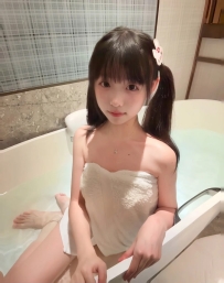 #臺北 麻醬 153 35kg Bcup 18y 小小一隻 三點粉嫩 穴緊