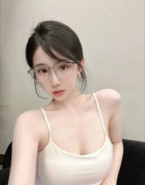 晴晴 165cm.E.25歲    特點:奶炮首選女 會上搖喔