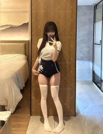 新竹  雅雅 160cm C+奶 21歲 清純可愛