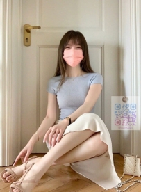 雅涵    163cm 46kg Dcup 23歲    超級有女友FU的台妹