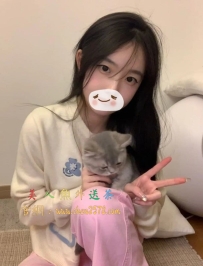 潮汐 155.C+.44.21歲    甜美青春女友派，甜美笑容迷倒眾生！