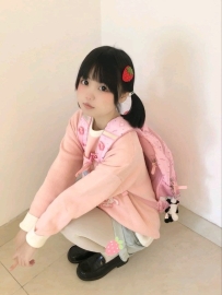 甜蜜  149/38/A/18      敲可愛的學生妹妹   成年了成年了  成年了