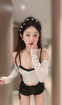 #新竹  楠楠 ：163m｜45kg｜C｜23歲    身材瘦 有女朋友的fu