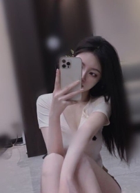 思瑤  167cm.Ccup.22Y.46kg  #甜美外貌迷倒了許多許多的鮮肉男孩