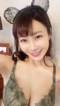 ⭐敏可 162.48.F.33歲性感美艷氣質騷貨，性慾強很難喂飽