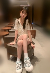 小純 154cm 18歲 C杯 42kg 台中  小純粉嫩小身板締造緊緻快感