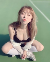 #臺北  哈尼 162cm E奶 24歲    身材很好瘦瘦的 沒有肉肉