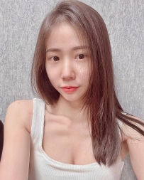 #台北  小蜜  158cm C 43 22歲  性感正妹 蜜穴小 粉嫩鮑魚