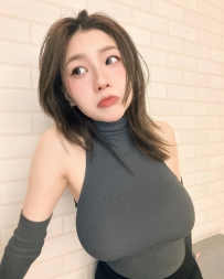 #高雄  妮妮  165.E.48.26歲