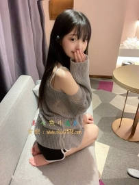 怡景 160cm 45kg Ccup 19歲  學生妹 妖嬈身姿 身材辣辣的