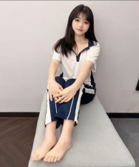 #新妹推薦  彤彤  160cm C奶 44kg 20歲  健談 熱情 床上小騷包...