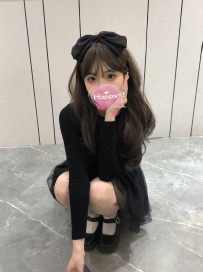 靈兒 157 42  C+ 20歲  甜美女孩，可愛笑容超擄獲人心！