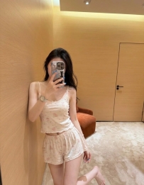 #高雄 白白 158cm.D杯.44kg.22歲 可愛乖巧的小隻馬甜妹