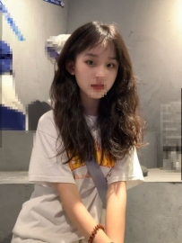 #臺北  小姍 158cm B奶 19歲  第一次下海 清純甜美小學妹