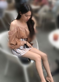 心跳 162 C 45 25歲  氣質正妹迷人電眼    氣質脫俗還有雙美腿