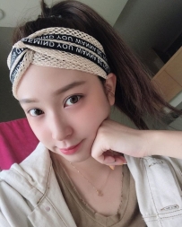 雯雯 162cm.C奶.45kg.22歲  外貌控 身材骨感的清純妹