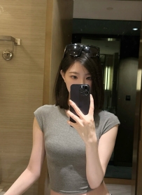 婕妤 164cm.E奶.48kg.26歲  這位大奶妹超級健談 超治愈唷