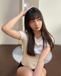 #高雄  可愛鄰家妹 159cm 46kg Ccup 21歲