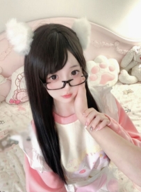 檸萌 155cm.43kg.B奶.18歲  #嬌小幼齒 #蘿莉妹 大眼晴超可愛