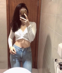 舒雅  164.C.45.24歲  新竹  標準正妹，四肢纖細胸前乳量超可口