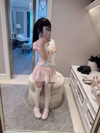 小布  155cm.Acup.40kg.18歲   #妹妹很可愛親和