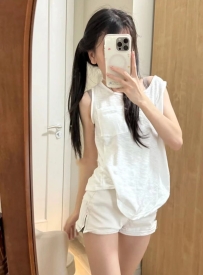 高雄 l 純純 156cm/44kg/Ccup/19歲 l 清新標緻 甜美可人