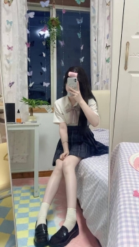 坤琳：160.C奶.45kg.19歲
