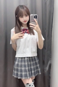 黛黛｜160cm / 45kg / C / 22歲  愛穿小內內勾人🔥 床上主動騷