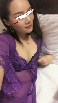 熟女 小情 160/45/C+  33歲  性感小騷貨現在就可以約！