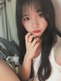 晴天  160cm.45kg.Ccup.21歲  小蠻腰緊緻  曲線迷人