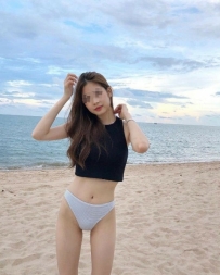 桃桃   162  46  C   20歲  在校學生 甜美可愛女孩