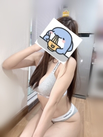 優米 167.48.D.24歲    身材姣好 臉蛋清秀耐看