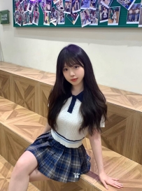 #臺中  純慾學生系【葉子】  ｜19歲｜160cm｜43kg｜C奶｜