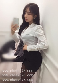 #月底特價4800  可欣 164cm D+ 26歲    氣質OL 14點開始報班