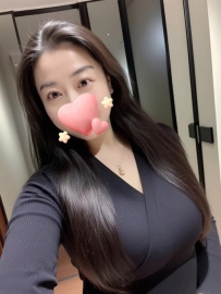 #臺南  晴天 165cm.Ecup.30歲.55kg  高挑帶團女神