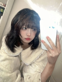 蔡蔡  154cm B 40 18歲  嬌小 貧乳 蘿莉  骨感  配合高