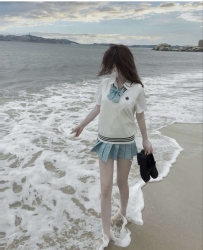 寥寥 155cm.42kg.18歲.B+奶  🔺  清純學生妹，甜美笑顏，青春無敵！