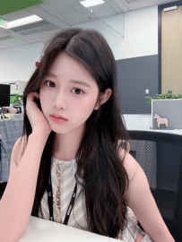 #高雄 詩詩 157.46.D.19歲 手感無敵，皮膚嫩到像能捏出水