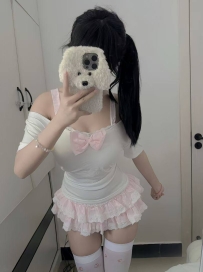 奈奈：160.D+.47kg.21歲  年輕高顏值D奶妹 #美術系