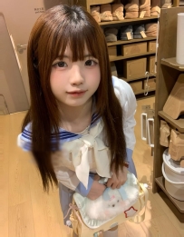 #清純女高中生❤️  伊莉 155.42.B.18歲
