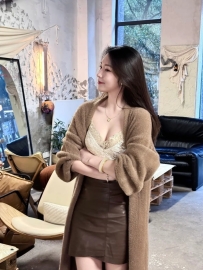蜜意 166.47.D.25歲   #氣質風騷，服務口技一流