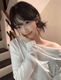 #臺北 可樂 160.45.C.22歲  住在鄉下但身材完全不鄉土