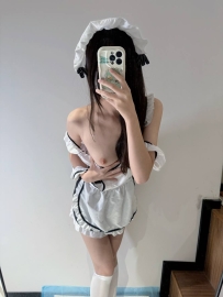 伊珞    💕年齡：20歲  💕身材：156cm 小Ccup  💕推薦：🫡 優質學生妹 🫡