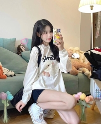 文文 158.45.C.18歲   網紅顏值  服務超級主動貼心