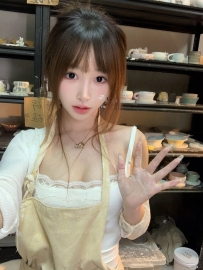 #高雄 晴晴 157.46.D.20歲  #性感與可愛兼具的青春女神