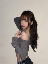 小優 159.C.43kg.19歲  身材比列完美 五官精緻耐看