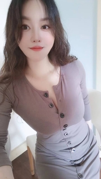 倩倩  164cmD奶30歲