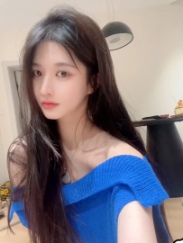 若曦  168cm D奶 24歲.46kg  ⭐️⭐️  曲線玲瓏，身姿優雅，宛如天生的模特兒。