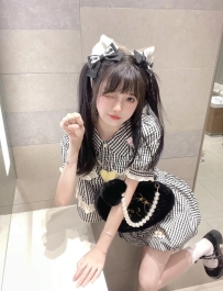 小橘 155.B.42kg.19歲 嬌小學生妹推薦